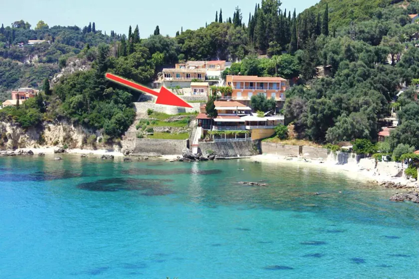 Room with amazing sea view 20 meters from the beach - Image 1