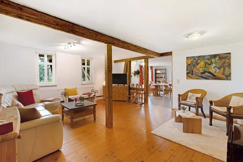 Apartment 'Bergblick' with Mountain View, Shared Terrace and Wi-Fi - Image 1