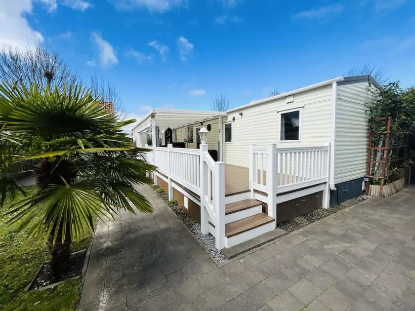 Beach Resort Nieuwvliet Bad - NV 102 - Image 1