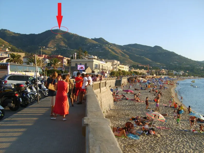Holiday house near Cefalu with panoramic sea view - Image 1