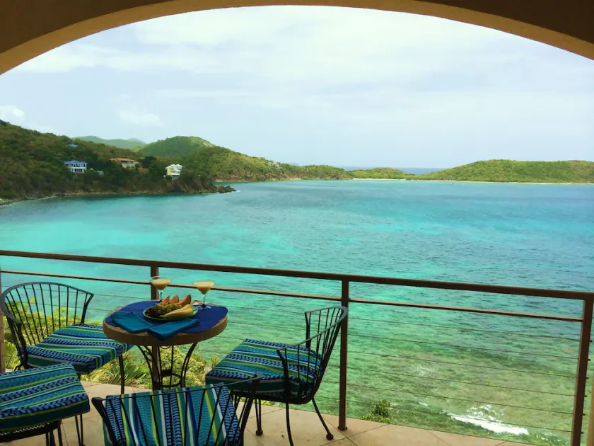 Pearl Guest House - Waterfront Paradise! - Image 1