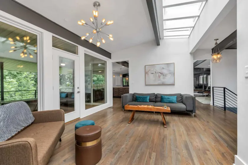 ♥ Mission Ridge Midcentury - Family Friendly - Valley Views -  High Speed Wifi - Image 1