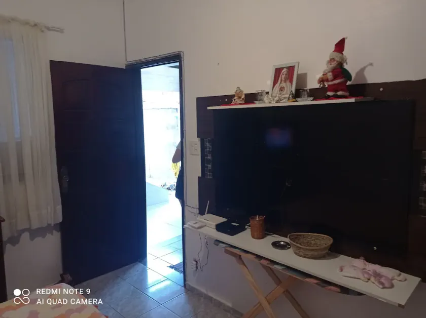 Family home - Image 1