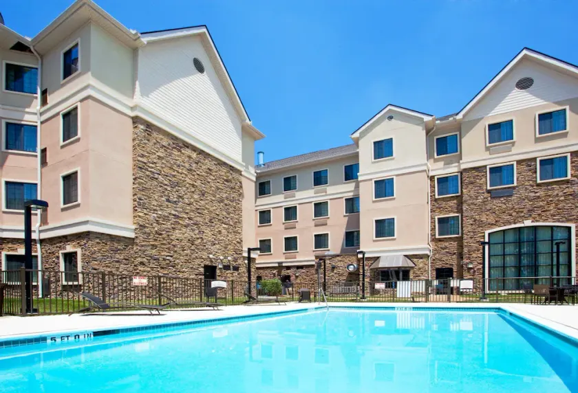 1 Bedroom | Free Wi-Fi, Pool, Free Breakfast - Image 1