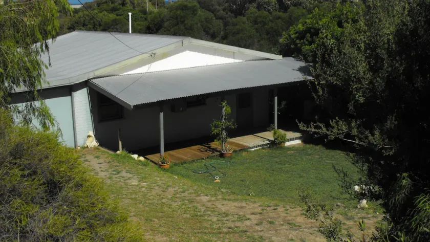 Moore Blue (Guilderton) - Image 1