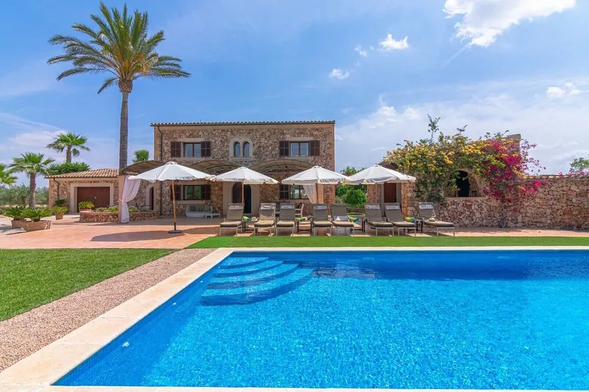 Maison de campagne \"Can Sanchez\" avec piscine privée, Wi-Fi et climatisation. - Image 1
