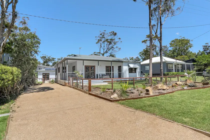 North Bendy Beach House - Image 1