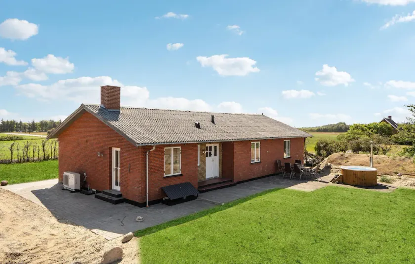 3 Bedroom Beautiful Home In Tim - Image 1
