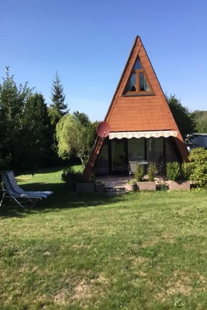 Cozy vacation home with sunny terrace Frankenwald near bathing lake / Smart-TV - Image 1