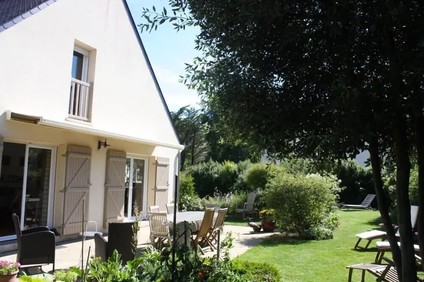 Casa con jardín cerrado, cerca de la playa, ideal para relajarse - Image 1