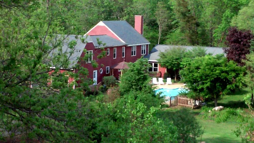 Hidden Hollow Farm - Piscina; Game Rm; Viñedos; 45 min. a DC, Riverwalk y senderos - Image 1