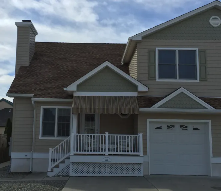 Breath Taking  4 Bedoom 3 Bathroom Spacious Duplex - Image 1