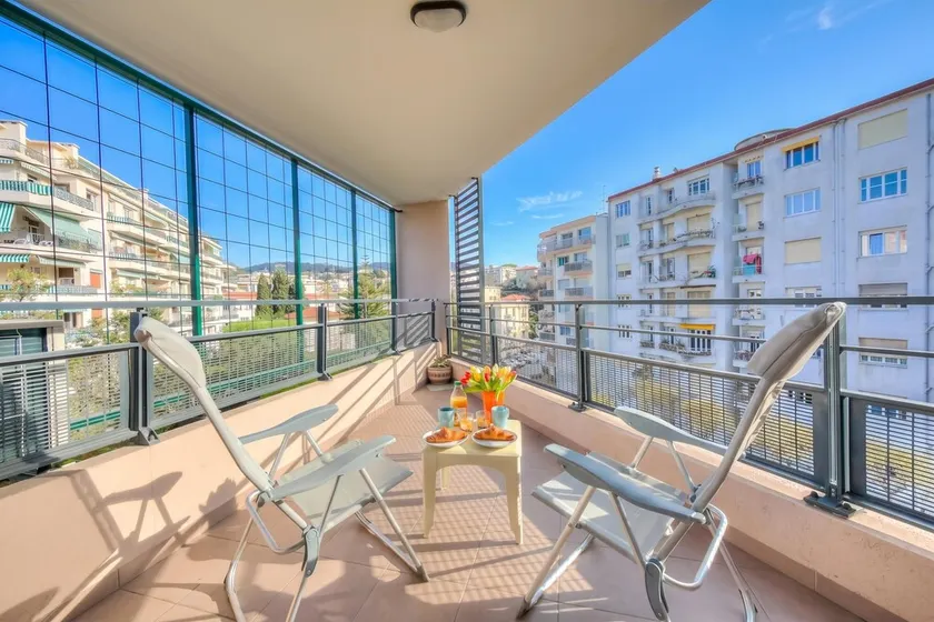 Appartement Liberation - Image 1