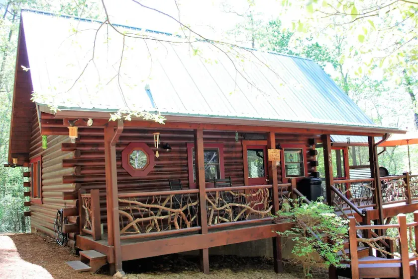 Peaceful Cabin Retreat w/ Fishing Pond, near Folk School. WiFi,  Pet Friendly! - Image 1