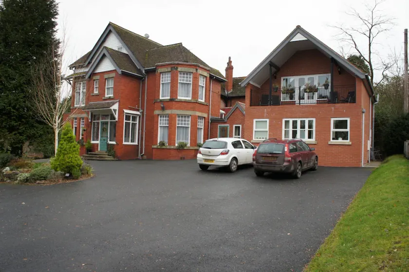 Large Elegant Edwardian Property in an Area of Outstanding Natural Beauty - Image 1