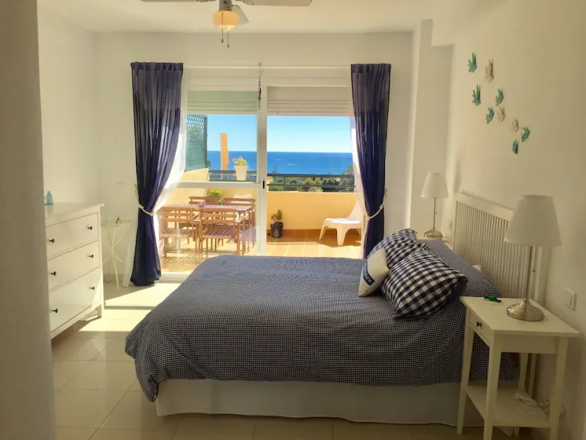 Townhouse with sea view walking distance to the beach - 1 - Image 1