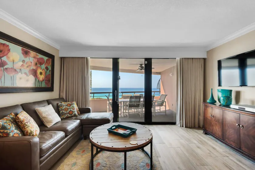 Edgewater 601 - Image 1