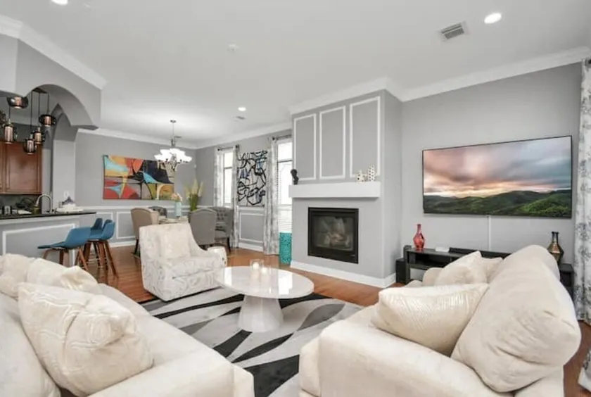 Modern | Luxe | 3BR/3.5Ba Spacious Home | Walkable - Image 1
