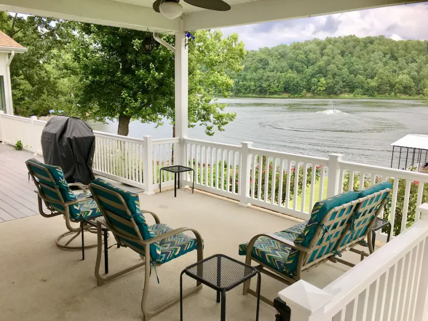 Relaxing escape or fishing getaway! Central location for hiking, wineries, fun - Image 1