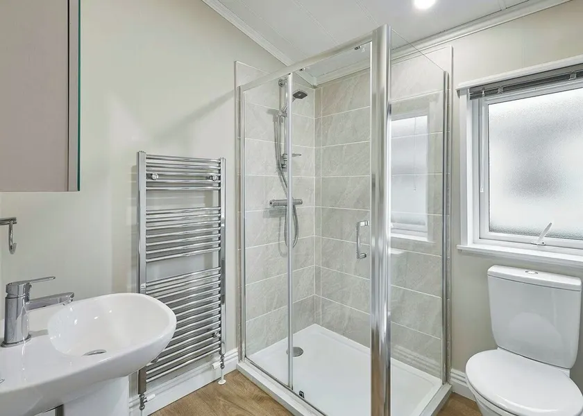 Juniper Deluxe Lodge - Image 1