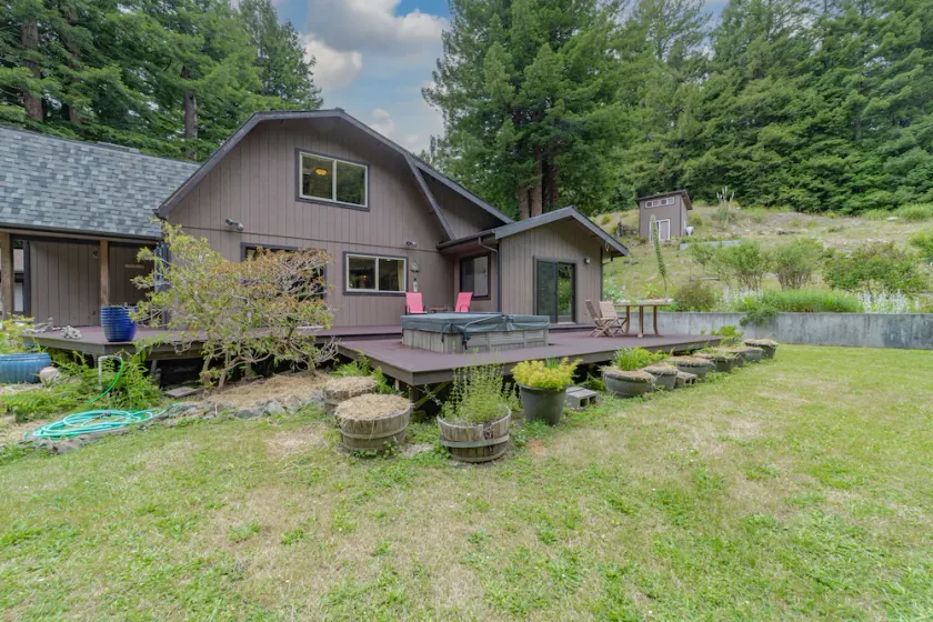 The Barn: a Trinidad home in the redwoods with privacy and hot tub. - Image 1