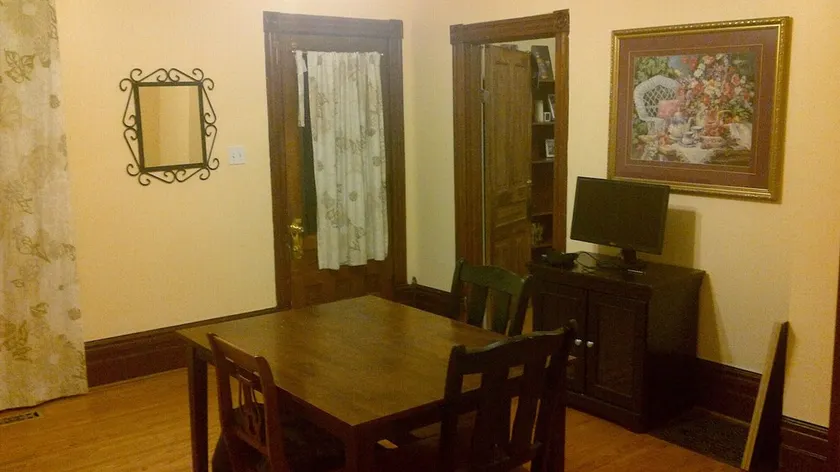Spaziosa casa vittoriana, quattro camere da letto molto vicine a tutti i servizi - Image 1