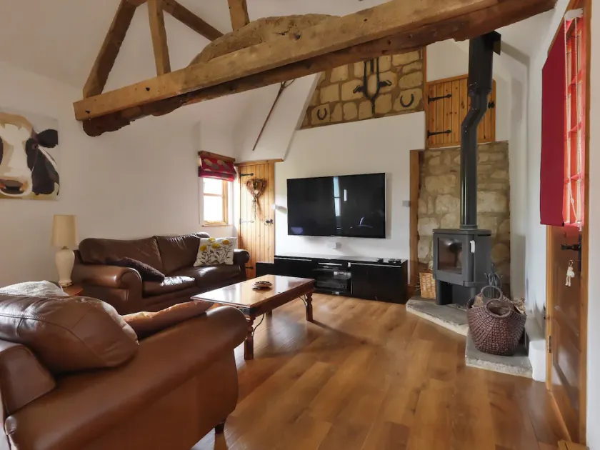 Sommerhus i landlige omgivelser i nærheden af Aylesbury & Milton Keynes med 65 \"tv - Image 1
