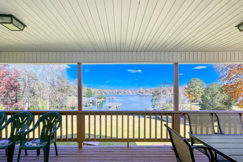 Three Sheets to the Wind - Dog-friendly lakefront home with dock, & kayaks - Image 1