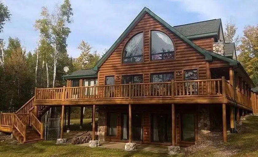 Upscale Lake Home på vackra 915 Acre Solberg Lake, Phillips WI - Image 1
