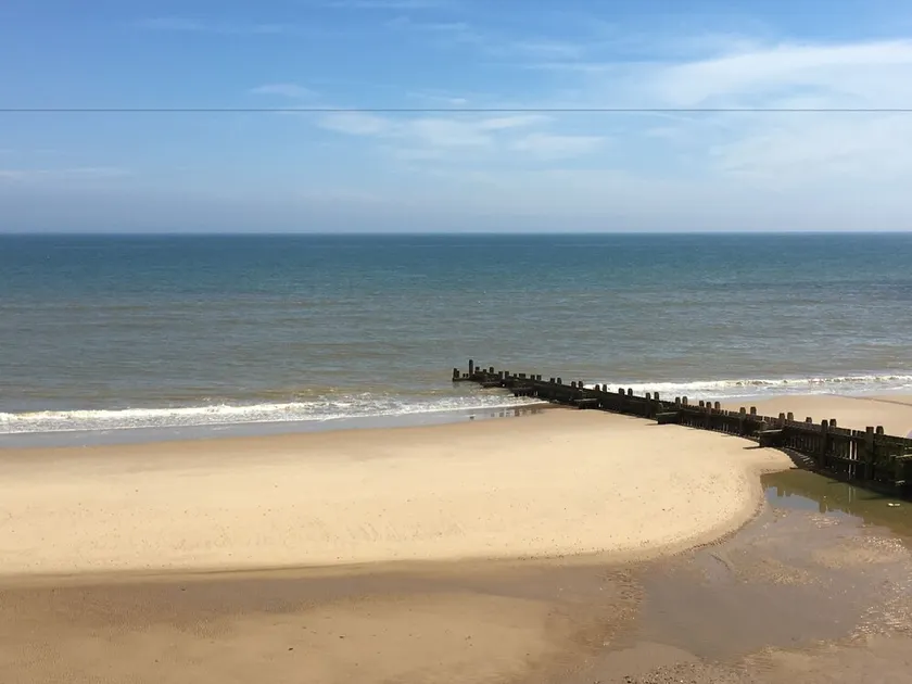 The Leas Beach Park - Image 1