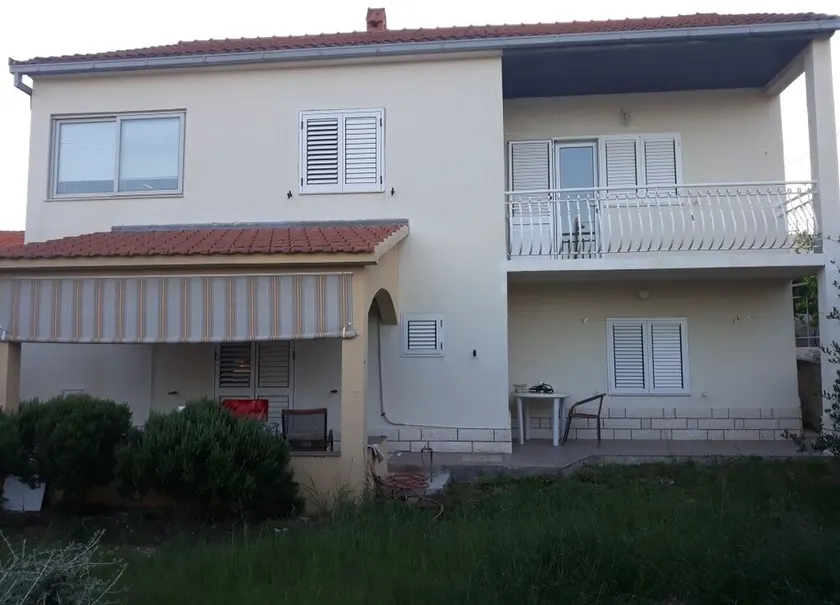 Apartment in Vinišce with Seaview, Balcony, Air condition, WIFI (4752-2) - Image 1