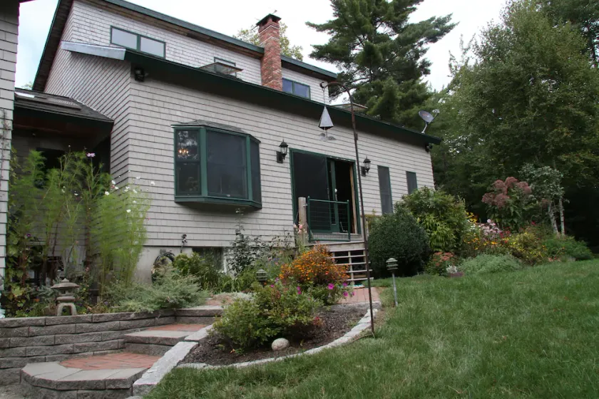 Enjoy a Secluded Location on Mount Desert Close to Acadia National Park - Image 1