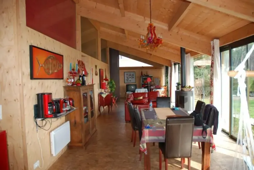 5-room wooden house on the edge of the forest, rated 3 stars  - Image 1