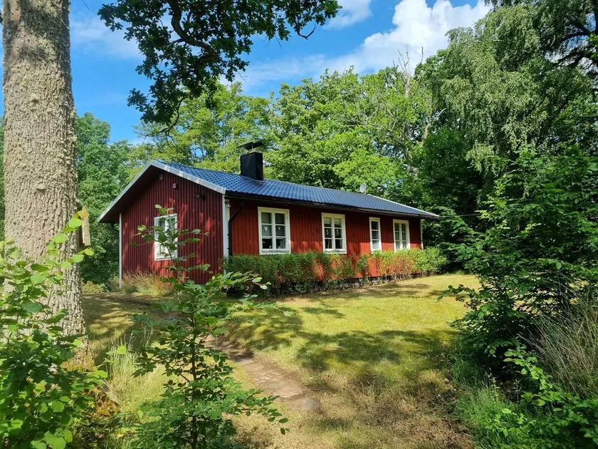 House Ekbacken between Kalmar and Karlskrona in the Kingdom of Crystal - price all inclusive! - Image 1