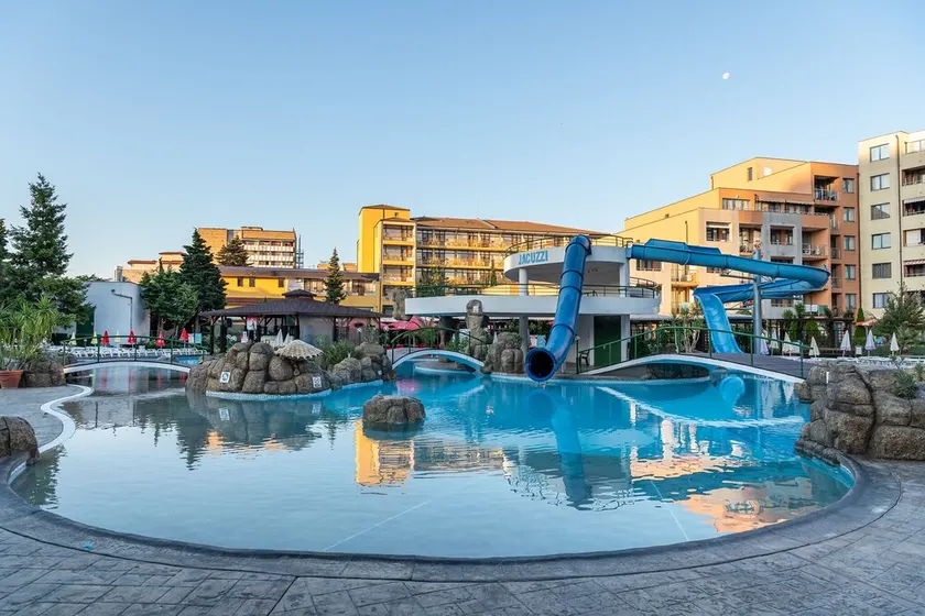 Hotel Trakia - Image 1