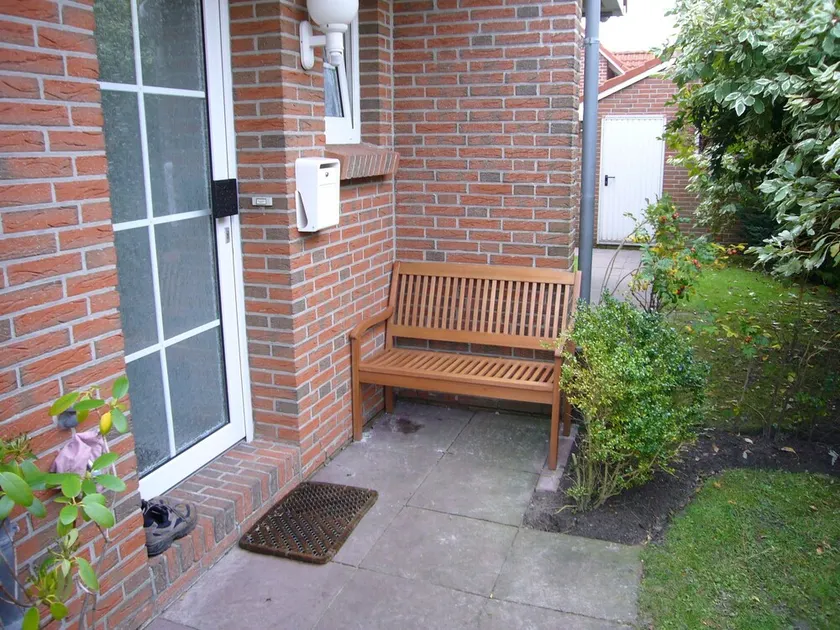 Family friendly comfort holiday house with terrace - Image 1