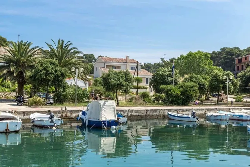 Beachfront Holiday House Kaliope - Image 1