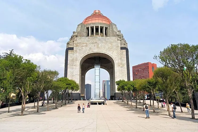 Insurgentes 96 - Image 1