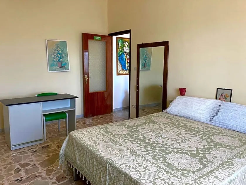 zia Teresa fitta camere in villa - Image 1