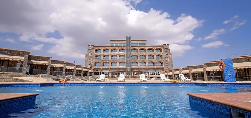 Sama Hotel - Image 1