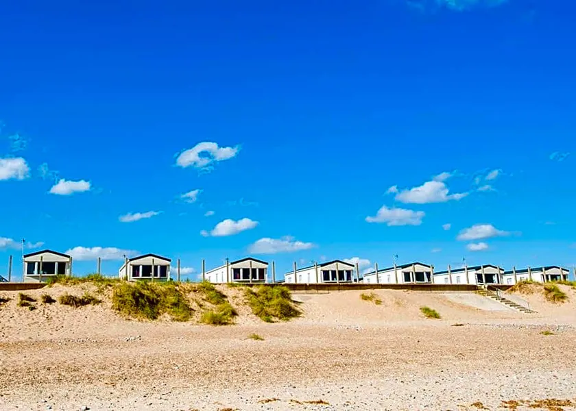 Eastern Beach Caravan Park - Image 1