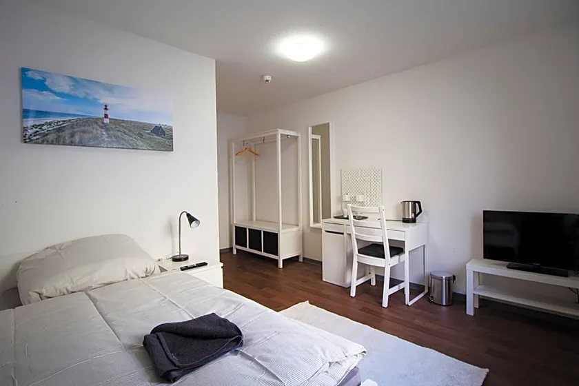 Gaestehaus Emden, Gemuetliche Zimmer Mit - Image 1