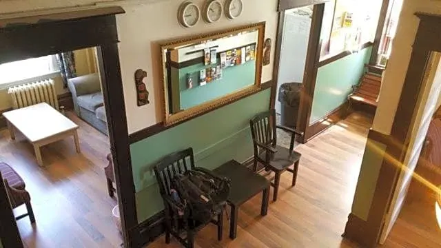 Main Street Hostel - Image 1