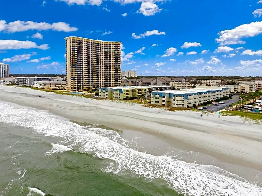 Beach Vacation Condos - Image 1