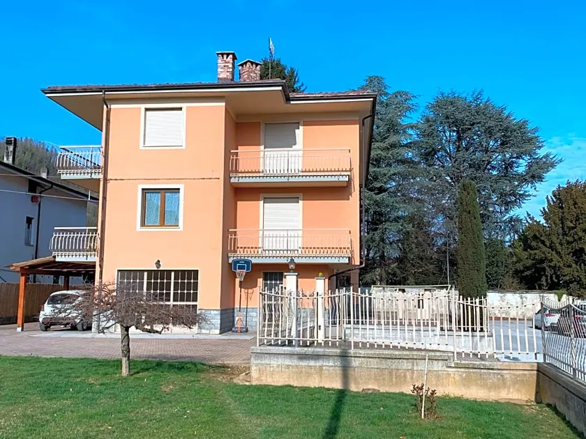 I Pini Bed and Breakfast - Image 1