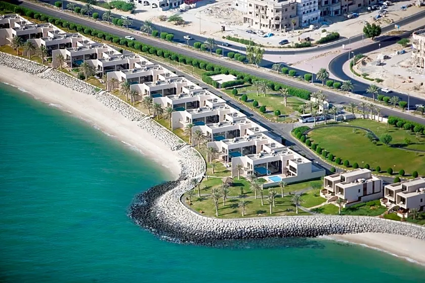 Hilton Kuwait Resort - Image 1