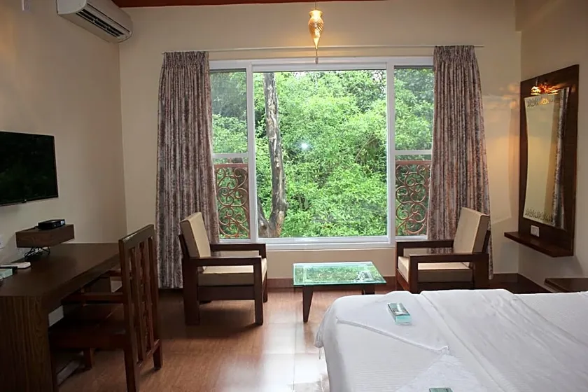 STAYMAKER Nikhara Resort - Image 1