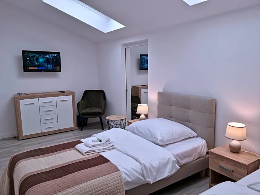 H2U Hostel - Image 1