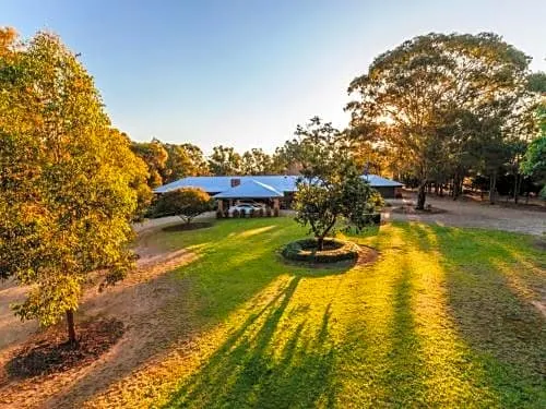 Abelia House B &B - Image 1