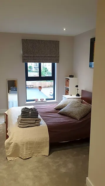 1 double guest bedroom in my home North Leeds - Image 1